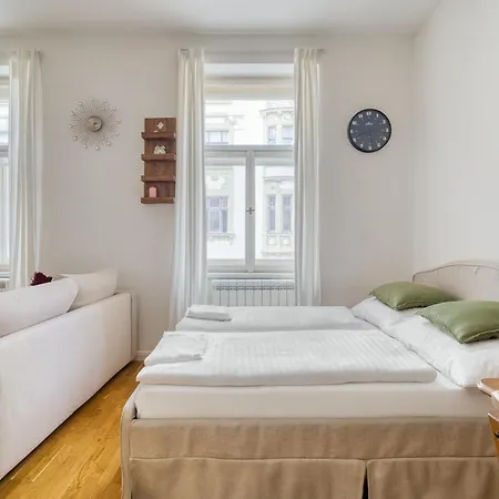 Cozy Nest By Karlin Square Διαμέρισμα