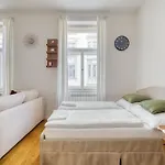 Cozy Nest By Karlin Square アパート