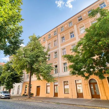 Appartement Cozy Nest By Karlin Square Praag
