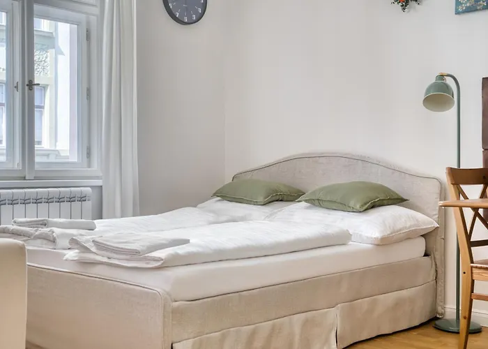 Cozy Nest By Karlin Square Appartement Praag